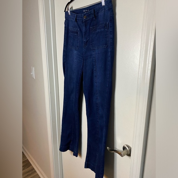 Our Republic Jeans Flare Bottoms - Picture 2 of 11